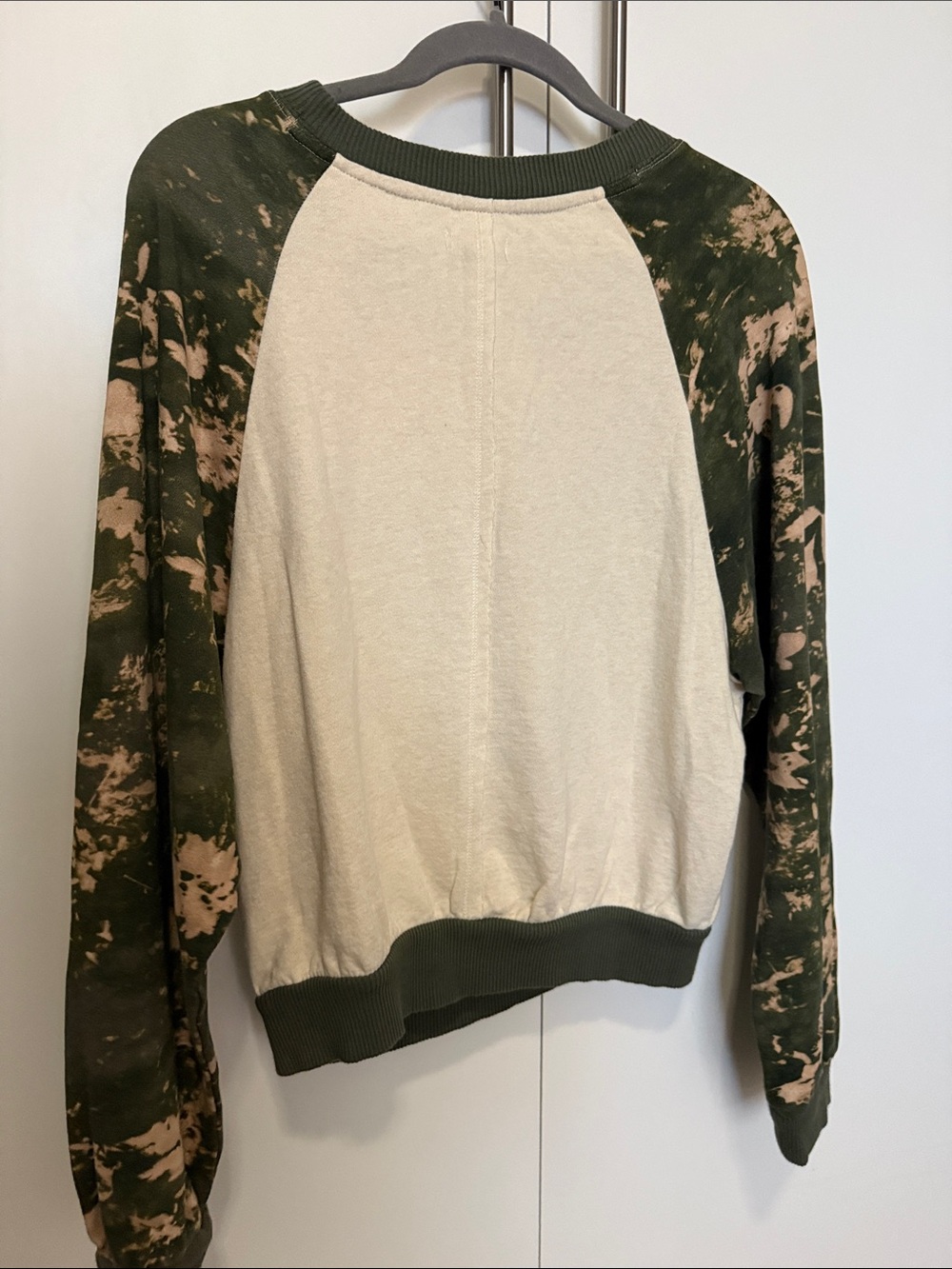 Anthropologie Pilcro The Niki Redwood Coast Embroidered Sweatshirt Small - Picture 4 of 4